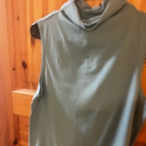 Athleta Outbound Tank